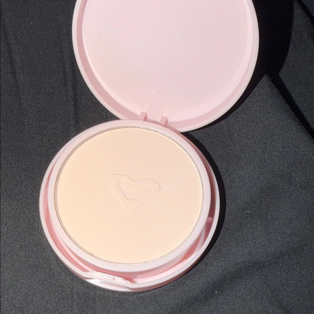 Pixie Powder Setting Powder - Pink - Picture 2 of 3